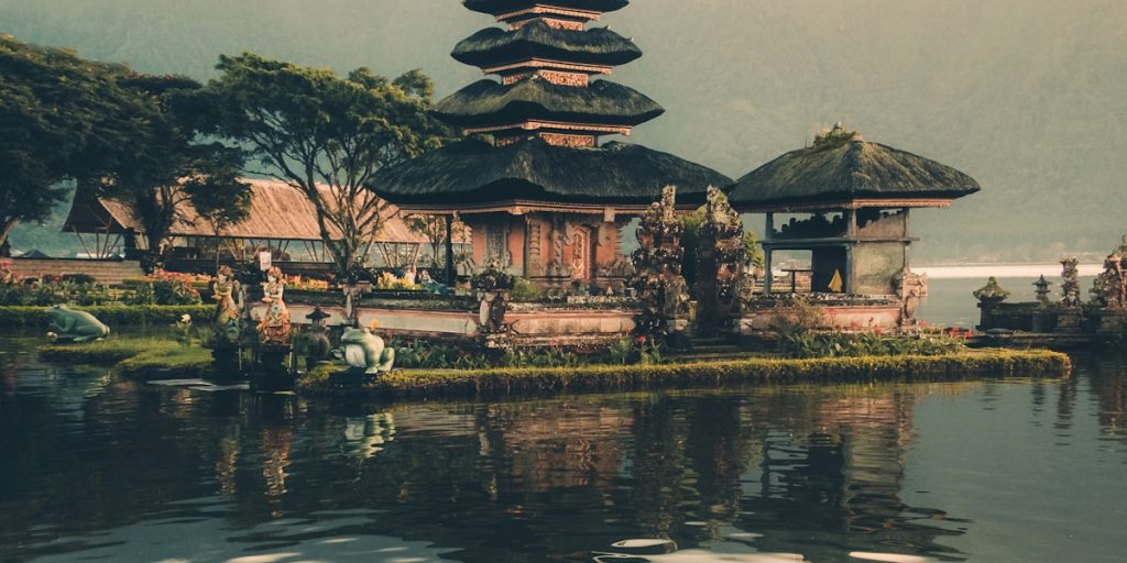 Bali Travel Guide: Temples, Rice Terraces and Hidden Beaches